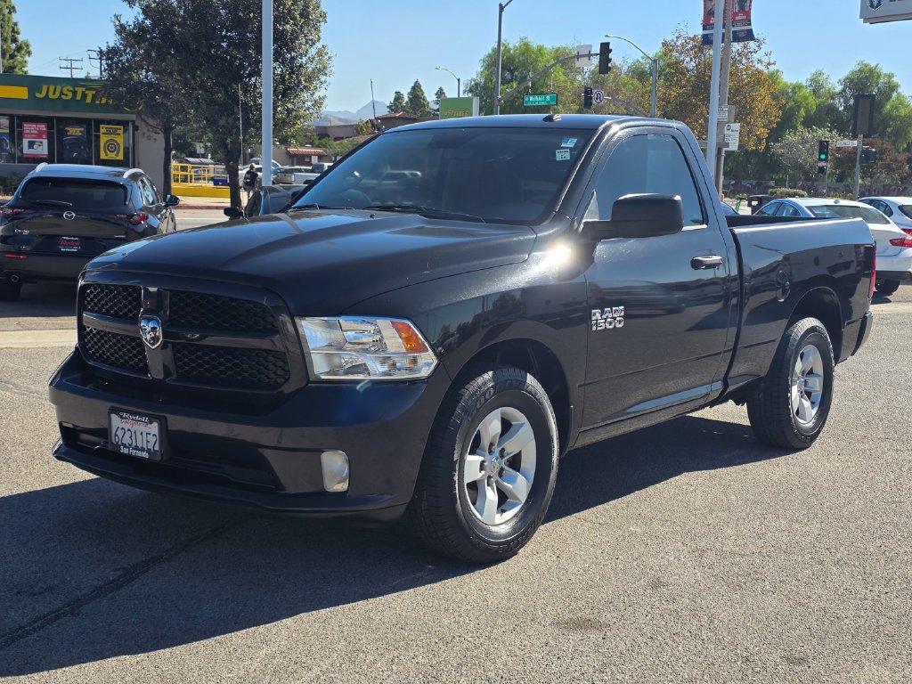 Used 2017 RAM 1500 Express RWD image 9