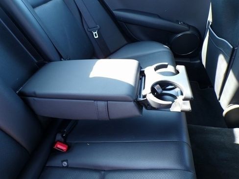 Used 2012 Mercedes-Benz C 300 4MATIC Sedan image 10