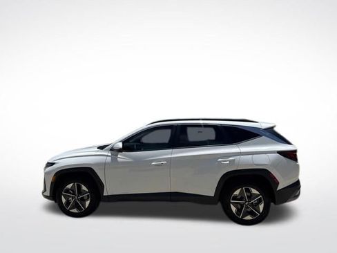 Used 2026 Hyundai Tucson SEL FWD image 6