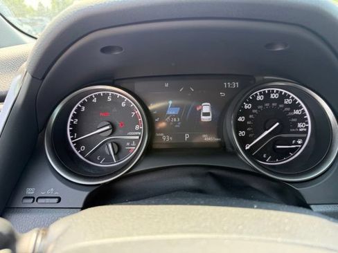 Used 2021 Toyota Camry SE AWD/4WD image 16