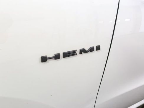 Used 2021 Dodge Durango R/T w/ Blacktop Package AWD/4WD image 7