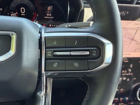 Used 2025 GMC Terrain Elevation w/ Elevation Premium Package AWD/4WD image 34