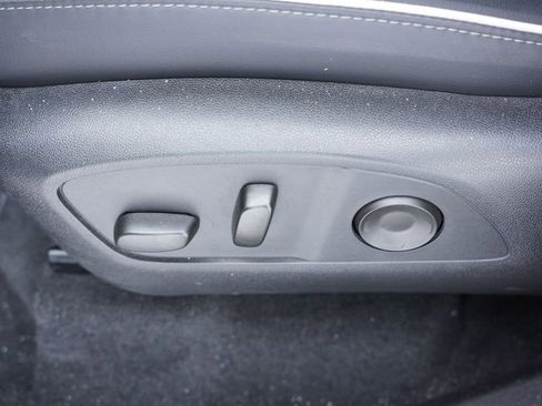 Certified 2025 Buick Enclave Preferred image 24