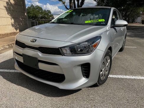 Used 2018 Kia Rio S FWD image 4