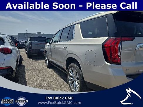 Used 2024 GMC Yukon Denali AWD/4WD image 5
