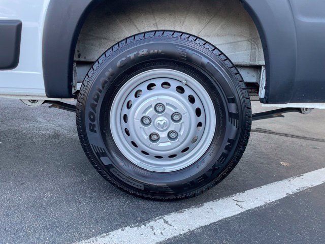 Used 2025 RAM ProMaster 2500 w/ Convenience Group FWD image 28