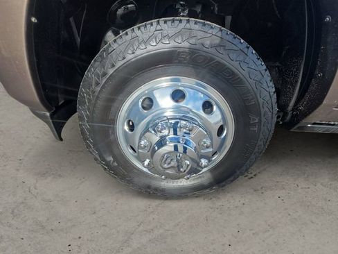 Used 2022 RAM 3500 Limited AWD/4WD image 14
