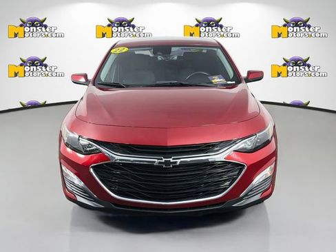 Used 2022 Chevrolet Malibu RS FWD image 2