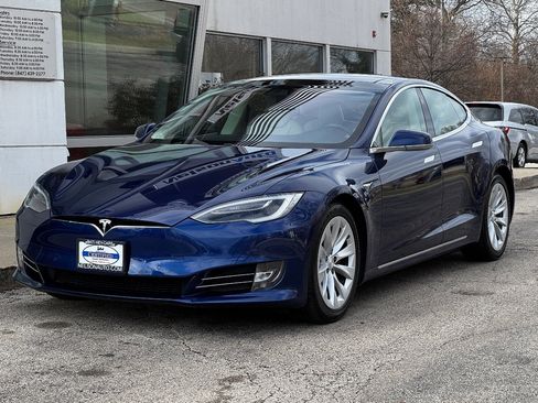 Used 2017 Tesla Model S 100D image 10