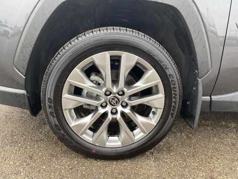 Used 2025 Toyota RAV4 Limited w/ Weather Package image 10