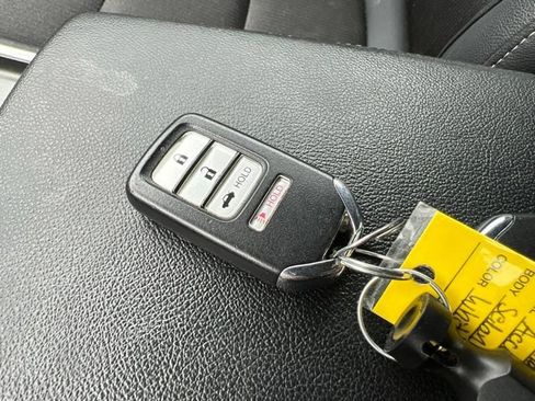 Used 2019 Honda Accord Sport image 14