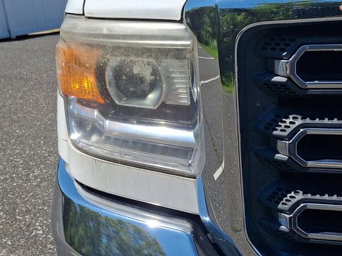 Used 2016 GMC Sierra 2500 2WD Regular Cab w/ Sierra Convenience Package image 11