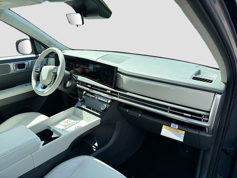 New 2026 Hyundai Santa Fe SE FWD image 14