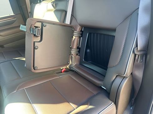 Used 2024 GMC Sierra 3500 Denali w/ Denali Reserve Package AWD/4WD image 20