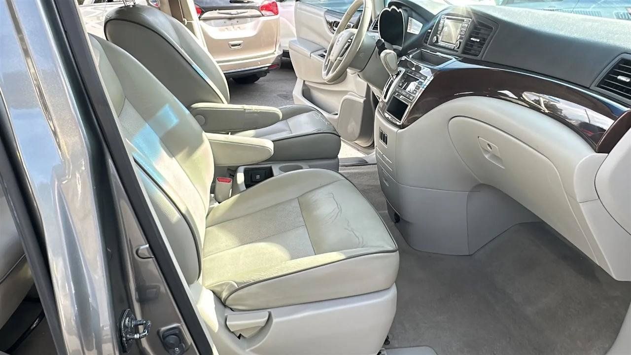Used 2016 Nissan Quest SV w/ Leather Package FWD image 30