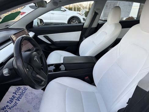 Used 2019 Tesla Model 3 Long Range image 8
