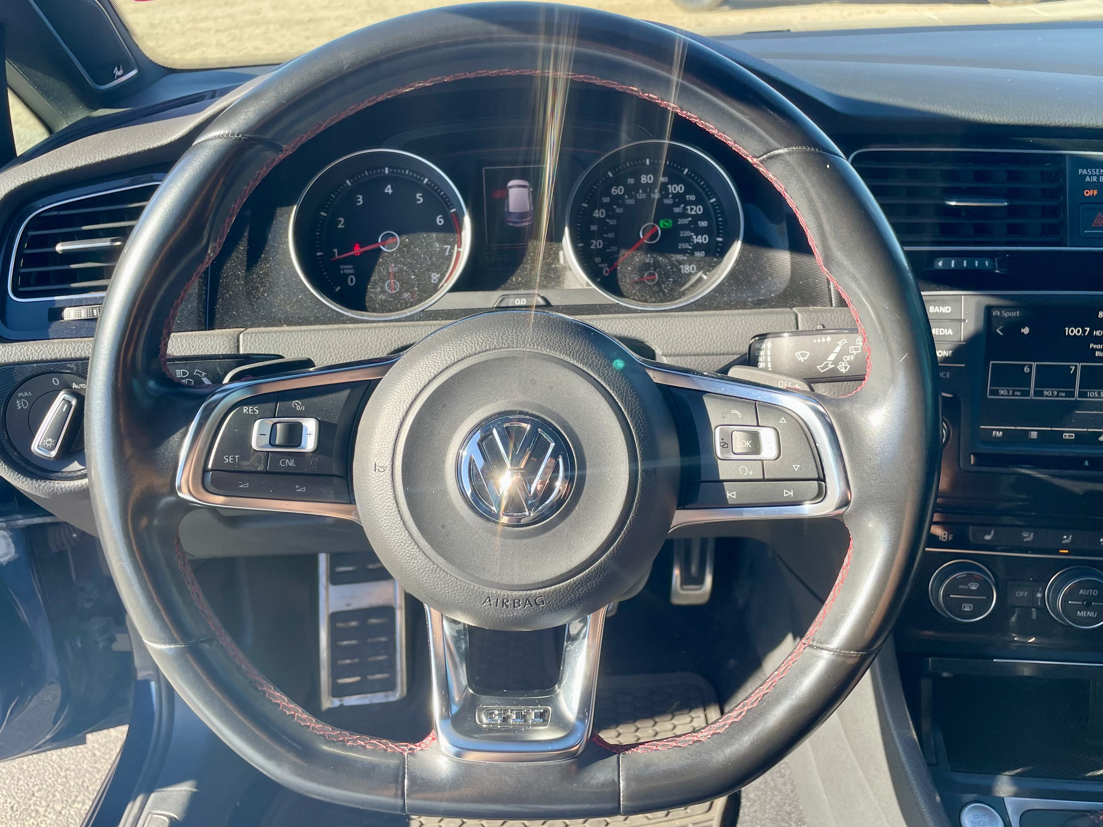 Used 2016 Volkswagen GTI Autobahn w/ Lighting Package (SEL) FWD image 13