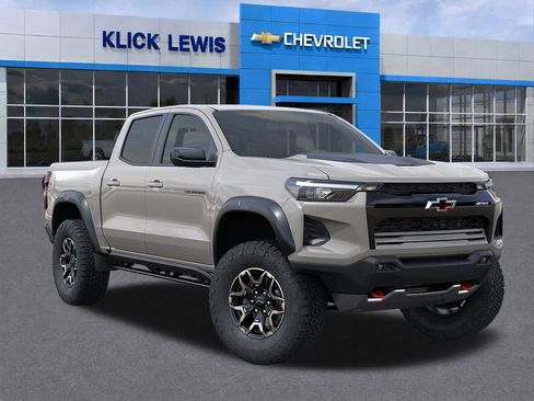 New 2026 Chevrolet Colorado ZR2 w/ Technology Package AWD/4WD image 7