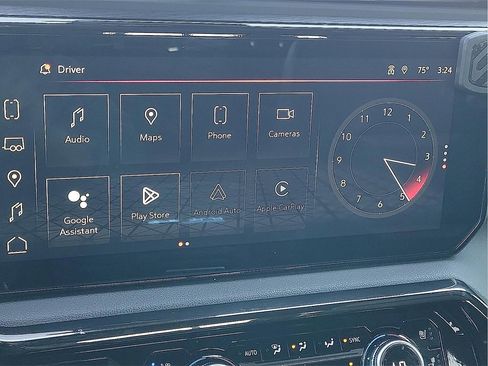 Used 2024 GMC Sierra 2500 AT4 w/ AT4 Preferred Package image 19