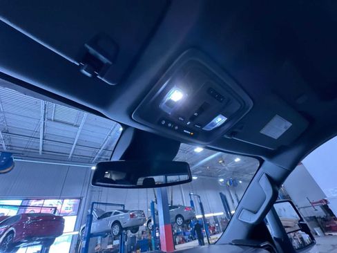 Used 2025 Chevrolet Silverado 2500 LT w/ Trail Boss Package image 33