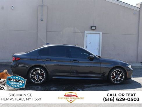 Used 2023 BMW 530e w/ M Sport Package RWD image 5