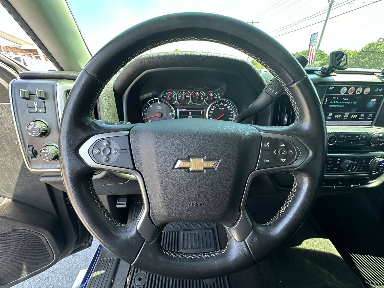 Used 2017 Chevrolet Silverado 1500 LT w/ All Star Edition AWD/4WD image 12