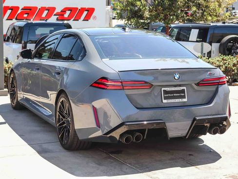 Used 2025 BMW M5 w/ M Driver's Package AWD/4WD image 4