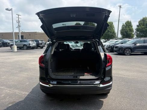 Certified 2024 GMC Terrain SLT w/ Infotainment Package II AWD/4WD image 6