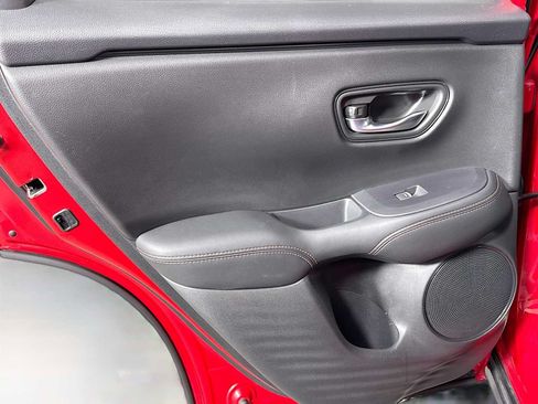 Certified 2025 Honda HR-V Sport image 27