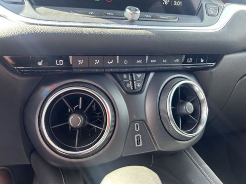 Used 2024 Chevrolet Blazer LT w/ Convenience Package image 10