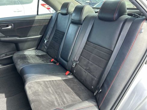 Used 2015 Toyota Camry FWD image 23