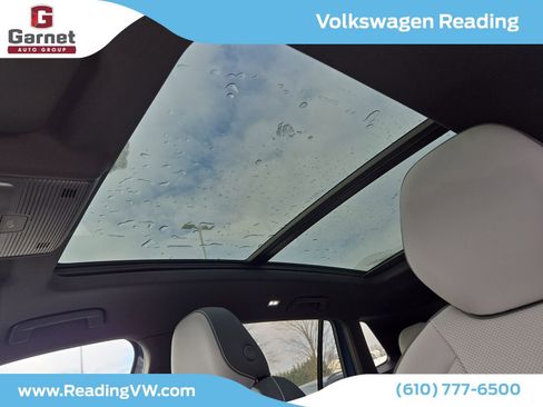 New 2026 Volkswagen Tiguan SE R-Line image 11