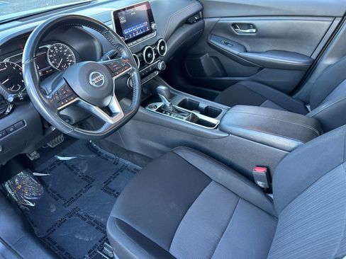 Used 2022 Nissan Sentra SV image 9