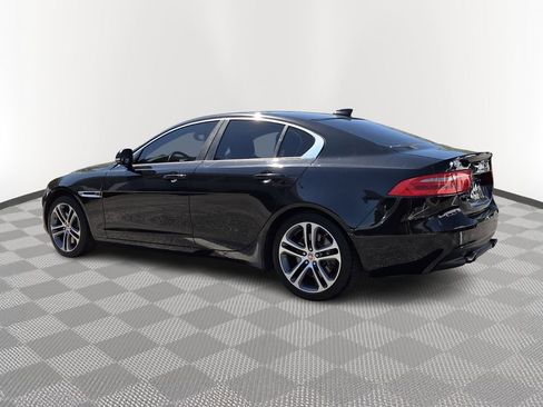 Used 2017 Jaguar XE Premium AWD/4WD image 4