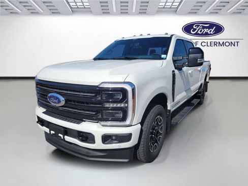 New 2025 Ford F350 Platinum w/ FX4 Off-Road Package AWD/4WD image 2