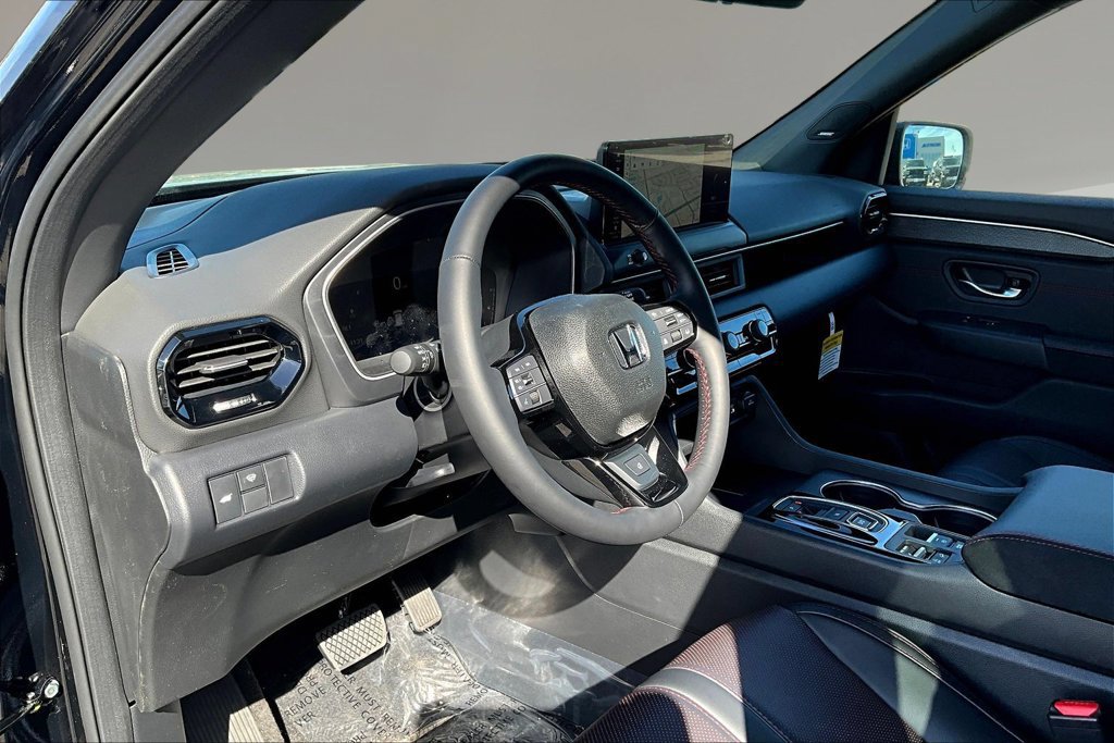 New 2026 Honda Pilot Black Edition image 7