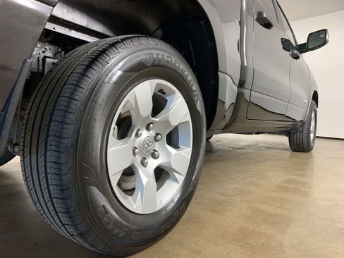 Used 2024 RAM 1500 Big Horn RWD image 9
