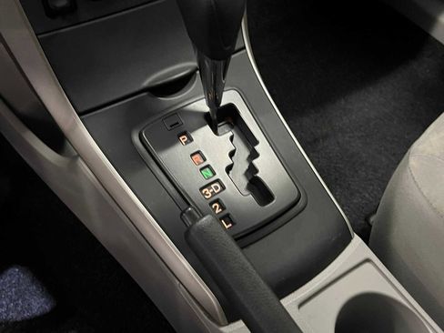 Used 2009 Toyota Corolla LE image 19