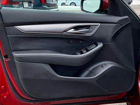 Used 2023 Cadillac CT5 Luxury image 21