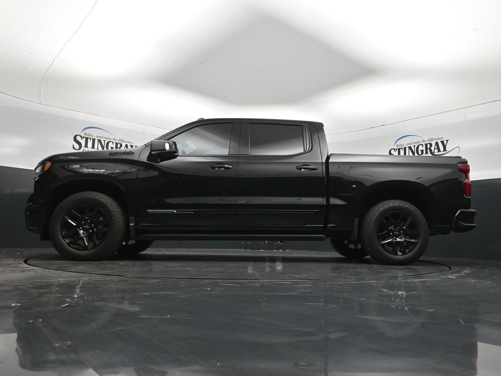 Used 2025 Chevrolet Silverado 1500 High Country w/ Midnight Edition RWD image 29