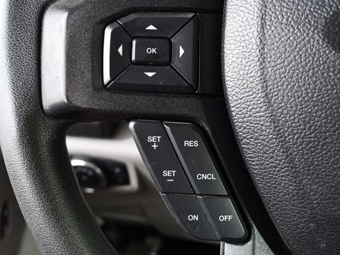 Used 2017 Ford F350 XLT AWD/4WD image 33