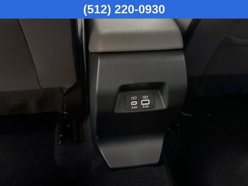 Certified 2025 Subaru Crosstrek 2.0i Premium image 31