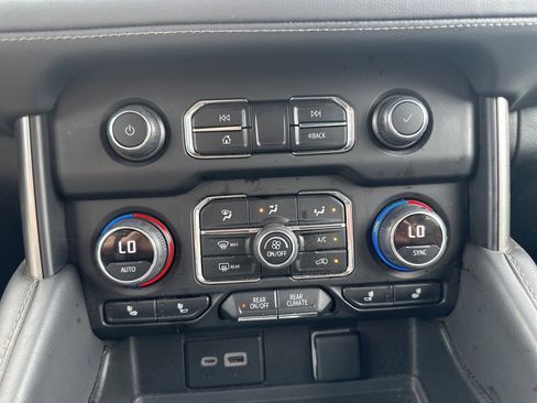 Used 2023 Chevrolet Tahoe LT image 31