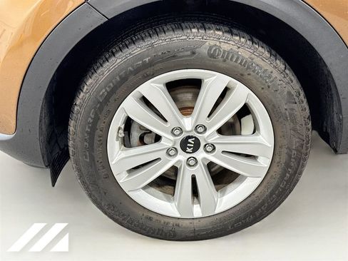 Used 2017 Kia Sportage LX w/ LX Popular Package AWD/4WD image 31