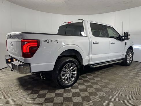 Used 2025 Ford F150 Lariat w/ Equipment Group 501A Mid image 5