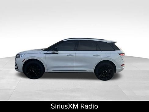 Certified 2023 Lincoln Corsair Reserve w/ Equipment Group 201A image 5