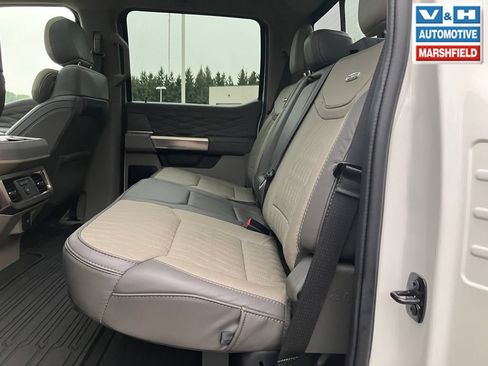 Used 2025 Ford F250 Platinum w/ Platinum Plus Package AWD/4WD image 30