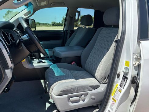 Used 2010 Toyota Tundra 2WD Double Cab image 9