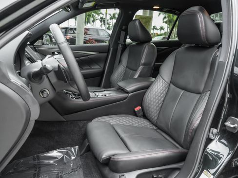 Used 2023 INFINITI Q50 Red Sport 400 w/ Black Opal Edition image 7