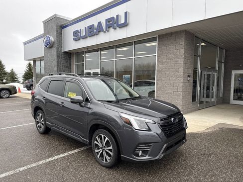Used 2023 Subaru Forester Limited image 1